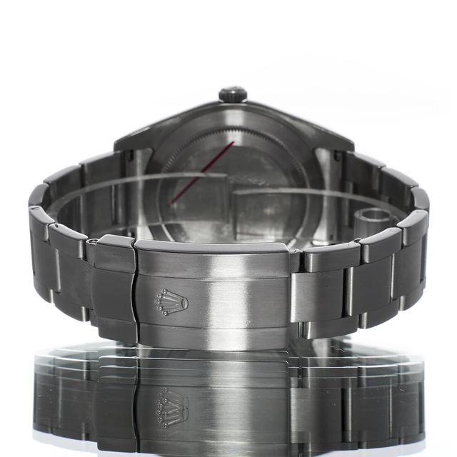 Rolex Oyster Perpetual 114300 Image 3